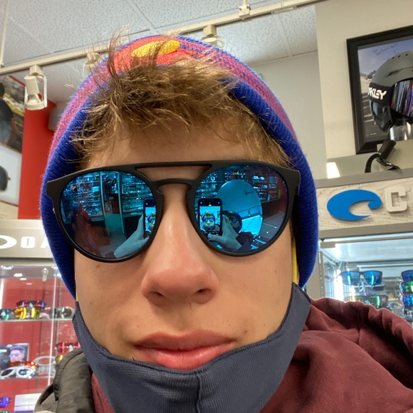 Designer Glasses - Picture 2 of 3